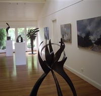 Ivy Hill Gallery - New Castle Holiday