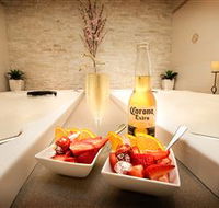 Aqua Vitae Day Spa - New Castle Holiday