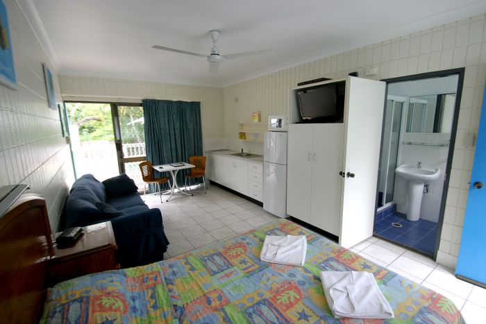 West Point QLD New Castle Holiday