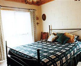 Sandon Bed And Breakfast - New Castle Holiday 0