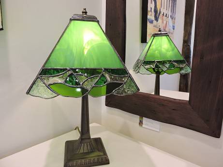 Volcania Art Glass - New Castle Holiday 1