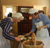 Peek into the Past - New Castle Holiday