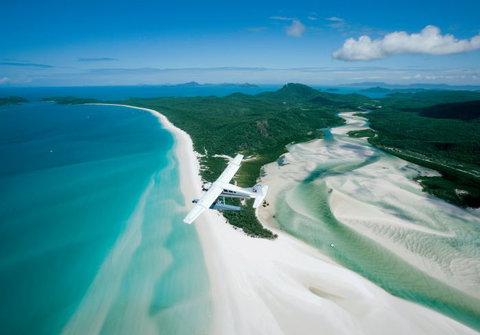 Air Whitsunday Seaplanes - New Castle Holiday 5