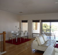 Avalon A - New Castle Holiday