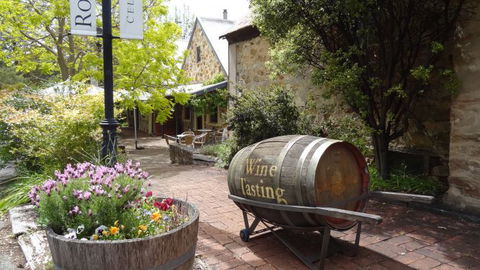Wine Lovers Tours - New Castle Holiday 0