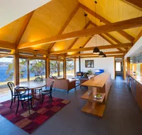 Coast House Tasmania - New Castle Holiday