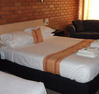 Hilldrop Motor Inn - New Castle Holiday