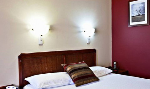 Governor Macquarie Motor Inn - New Castle Holiday 4