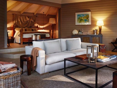 Pretty Beach House - New Castle Holiday 0