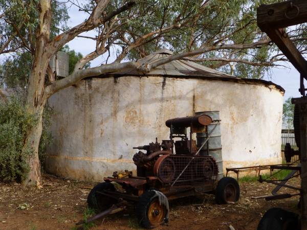 Hermannsburg NT New Castle Holiday