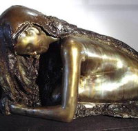 Treetops Art Gallery - New Castle Holiday