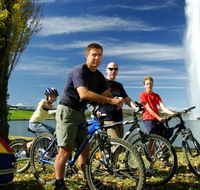 Lake Burley Griffin - New Castle Holiday