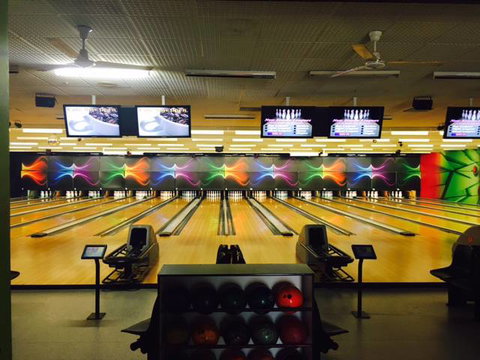 The Planet - New Castle Holiday 1