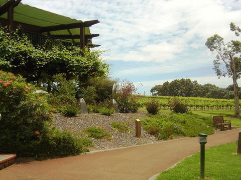 Margaret River, Caves, Wine And Cape Leeuwin Lighthouse Tour From Perth - New Castle Holiday 2