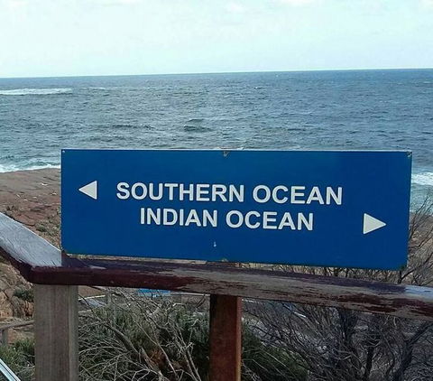 Margaret River, Caves, Wine And Cape Leeuwin Lighthouse Tour From Perth - New Castle Holiday 3