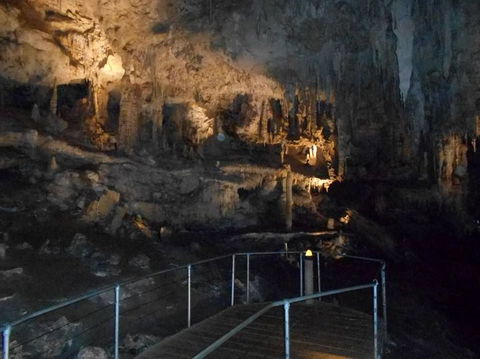 Margaret River, Caves, Wine And Cape Leeuwin Lighthouse Tour From Perth - New Castle Holiday 5