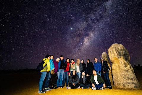 Pinnacles Desert Sunset Stargazing Tour - New Castle Holiday 1