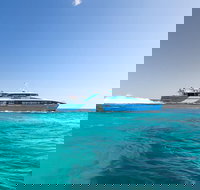 Fremantle to Rottnest Island Roundtrip Ferry Ticket - New Castle Holiday