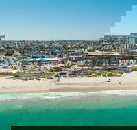 A day of leisure on the Sunset Coast - New Castle Holiday