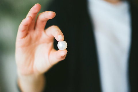 Live Pearl Harvest Experience - Perth - New Castle Holiday 5