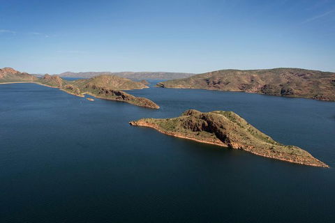 Lake Argyle Morning Cruise - New Castle Holiday 8