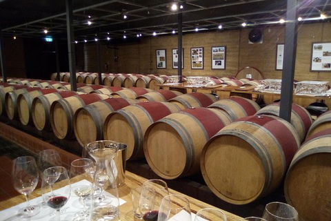 Private Wine Tasting Tour On A Budget For Group Up To 6 People - New Castle Holiday 0