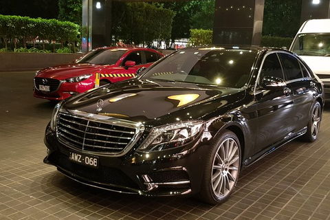 Private Airport Transfer In Melbourne City In Luxury Vehicles - New Castle Holiday 8