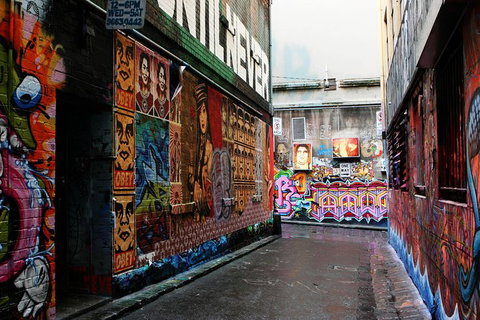 Central Melbourne Walking Tour - New Castle Holiday 0