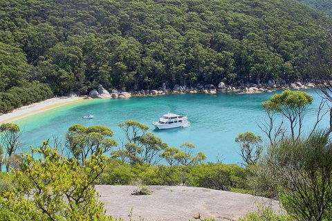Wilsons Promontory Full Day Cruise - New Castle Holiday 2