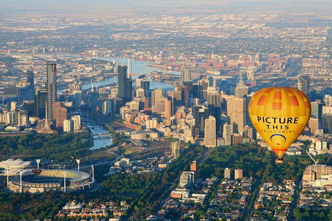 Melbourne Sunrise Balloon Flight & Champagne Breakfast - New Castle Holiday 7