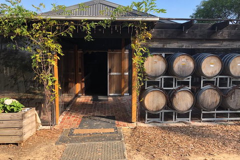 Small Public Yarra Valley Winery Tour Inc 2 Course Lunch With A Wine - New Castle Holiday 0