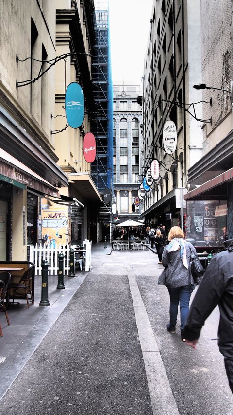 Melbourne Lanes And Arcades Walking Tour - New Castle Holiday 16