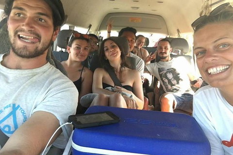 Small-Group Guided Yarra Valley Winery Tour With Wine Tasting - New Castle Holiday 9