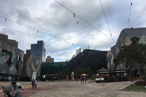 Melbourne. Laneways And Alleyways - New Castle Holiday 5