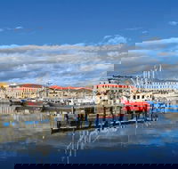 Hobart Historic Walking Tour - New Castle Holiday
