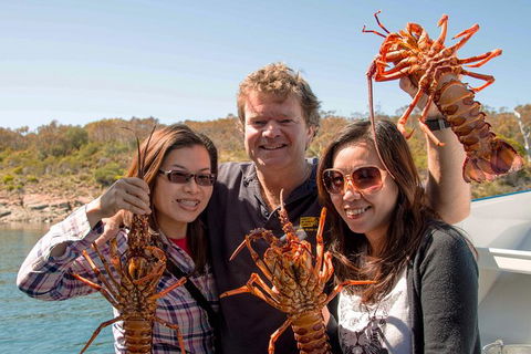 Fresh From The Ocean: Tasmanian Seafood Gourmet Full-Day Cruise Including Lunch - New Castle Holiday 17