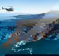30-Minute Two Capes and Tasman Helicopter Flight from Port Arthur - New Castle Holiday