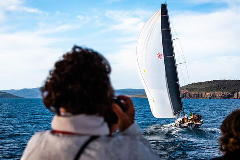 Sydney Hobart Overnight Photography Tour - New Castle Holiday 0