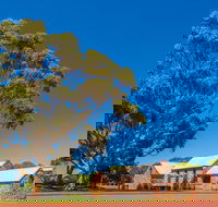 McLaren Vale and Glenelg Wine Tasting and Sightseeing Half-day Afternoon - New Castle Holiday