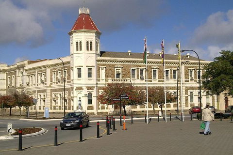 Adelaide Self-Guided Audio Tour - New Castle Holiday 6