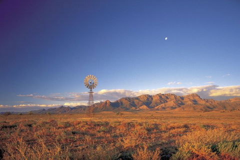 Flinders Ranges 3 Day 4WD Small Group Eco Tour From Adelaide - New Castle Holiday 4