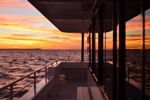 Hervey Bay Sunset Cruise - New Castle Holiday 1
