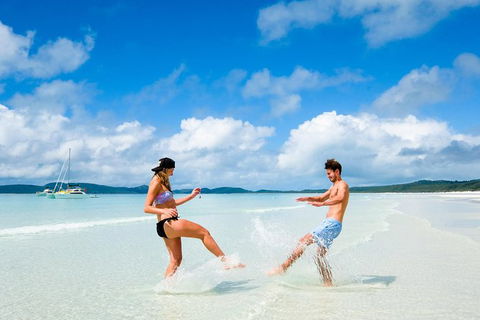 2-Night Whitsunday Islands All-Inclusive Sailing Tour From Airlie Beach - New Castle Holiday 4