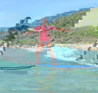 Rainbow Beach Surf Lesson Australia's Longest Wave 4X4 Adventure - New Castle Holiday