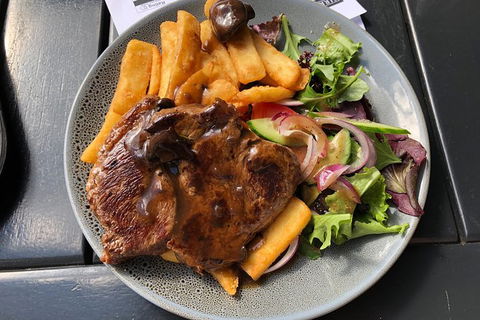 Sirromet Winery All Inclusive Lunch @ Lurleens, Tour, Tastings And Transfers - New Castle Holiday 3