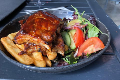 Sirromet Winery All Inclusive Lunch @ Lurleens, Tour, Tastings And Transfers - New Castle Holiday 8