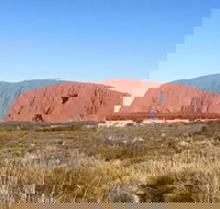 Highlights of Uluru Including Sunrise and Breakfast - New Castle Holiday