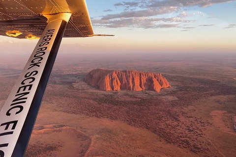 Scenic Flight: Uluru Rock Blast - New Castle Holiday 6