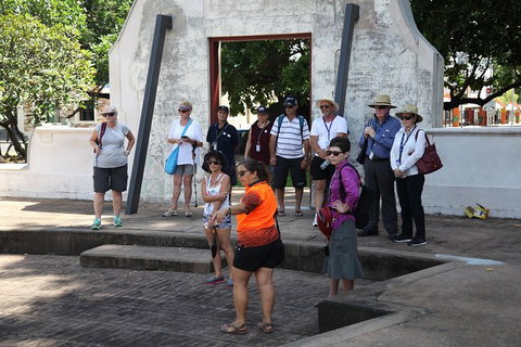 Darwin Walking Tour: World War II Reflections - New Castle Holiday 1