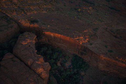 Kings Canyon Helicopter Tour - New Castle Holiday 5